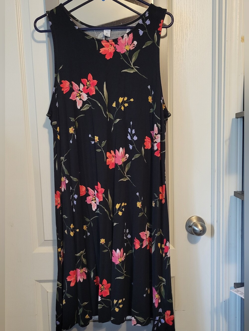 Old Navy Black Floral Sleeveless A-Line Dress